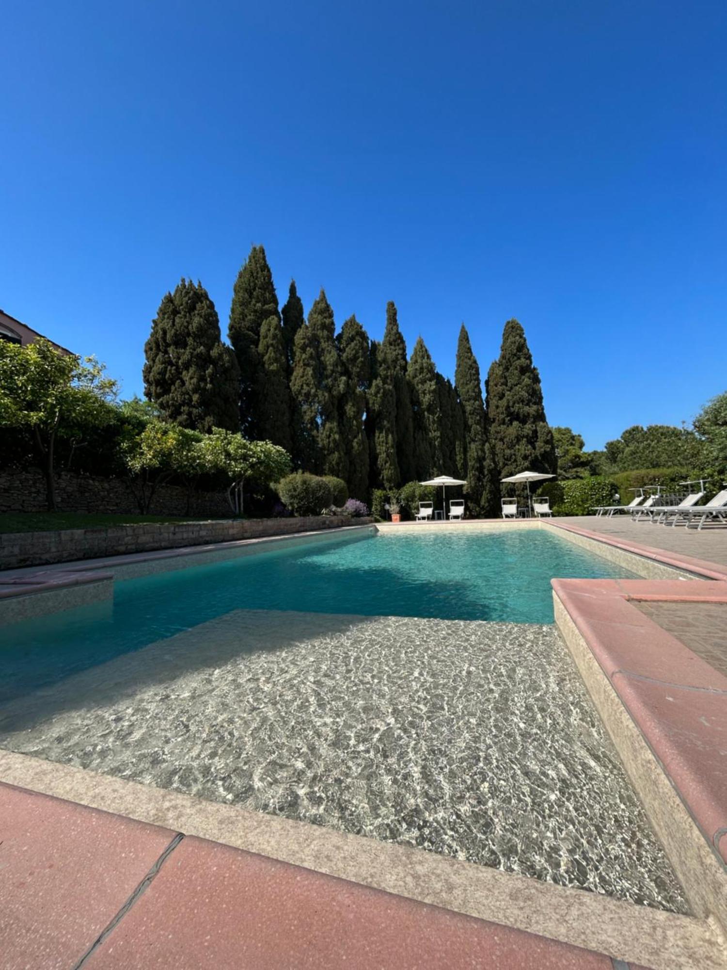 B&B Villa Il Poggetto Venturina Terme Exterior foto