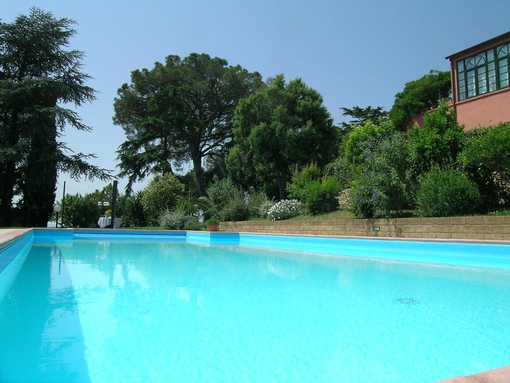 B&B Villa Il Poggetto Venturina Terme Exterior foto